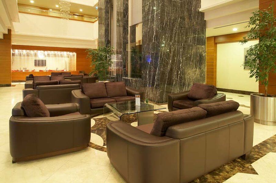 Plaza Otel 4*